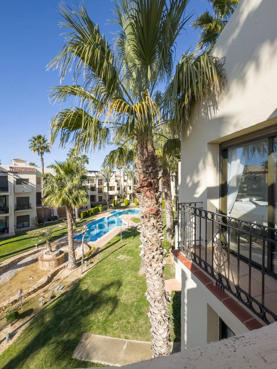 Patio, Spring, Garden, Garden view, Pool view, Swimming pool, sunbed