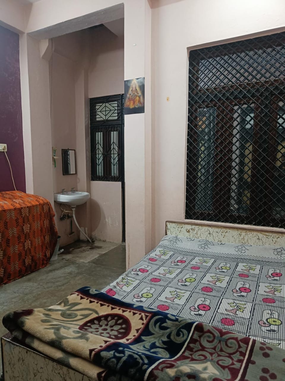 A suitable place for stay in Mahakumbh Prayagraj at a close distance from holy river Ganga House in Uttar Pradesh