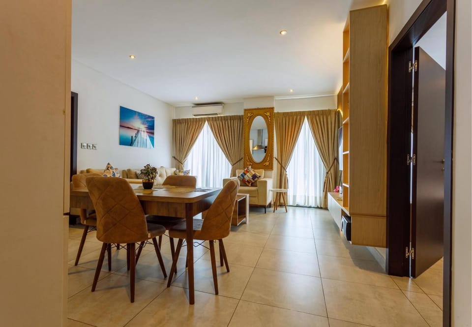 Bays Accra City Luxury Lodge at The Signature Apartments Apartment in Accra