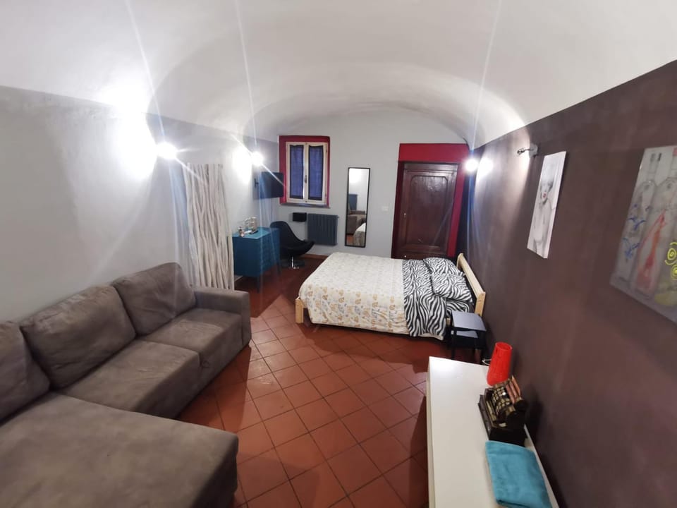 Valorio 8 Apartment in Parma