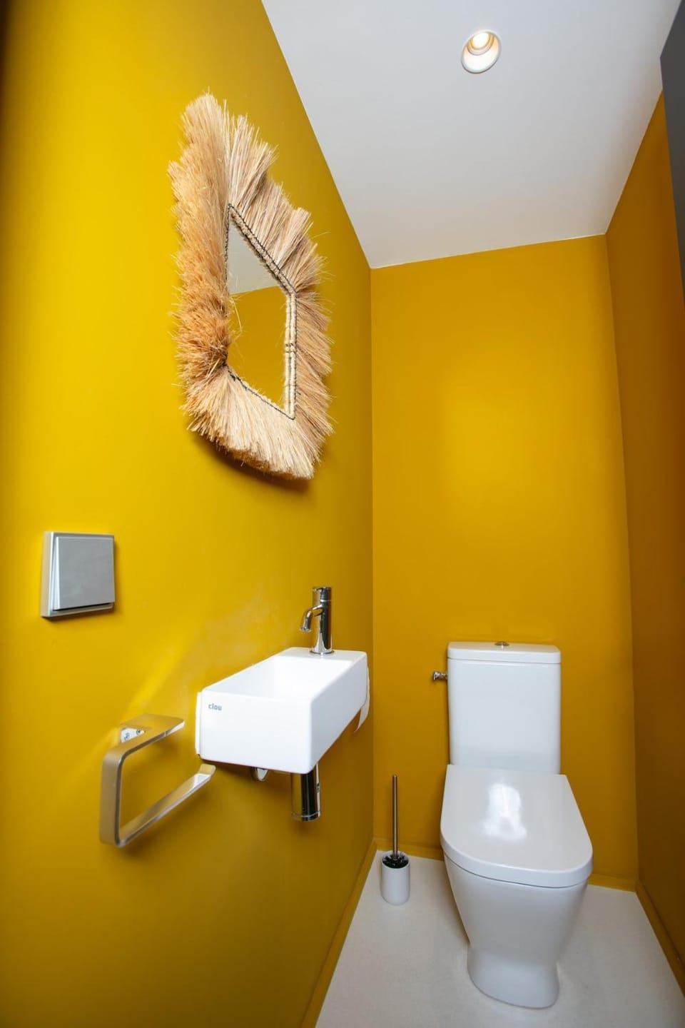 Cocon luxe vue balcon sauna jacuzzi piscine Apartment in Villeneuve-lès-Avignon