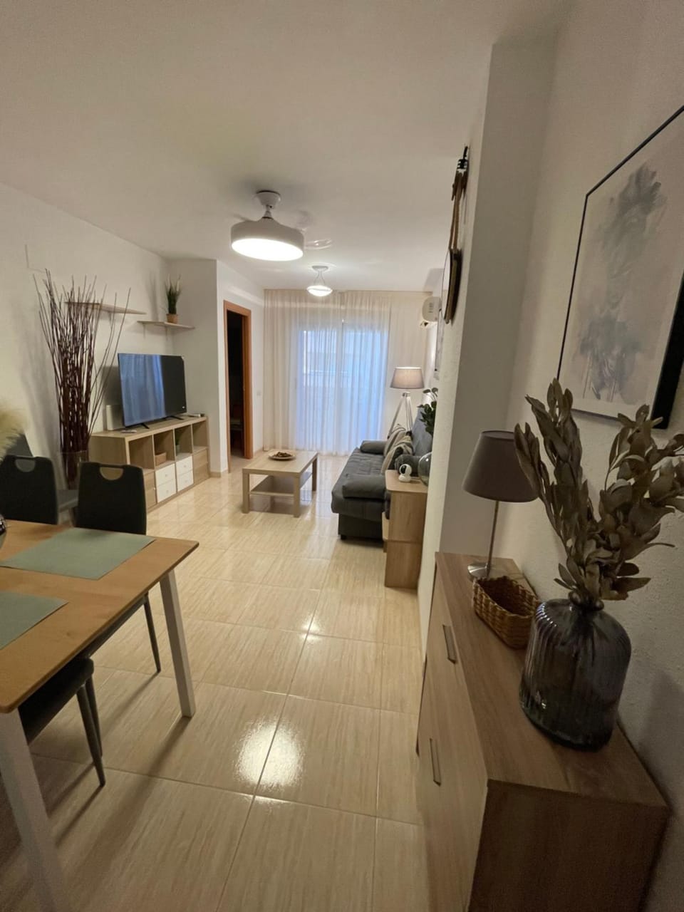 Communal lounge/ TV room