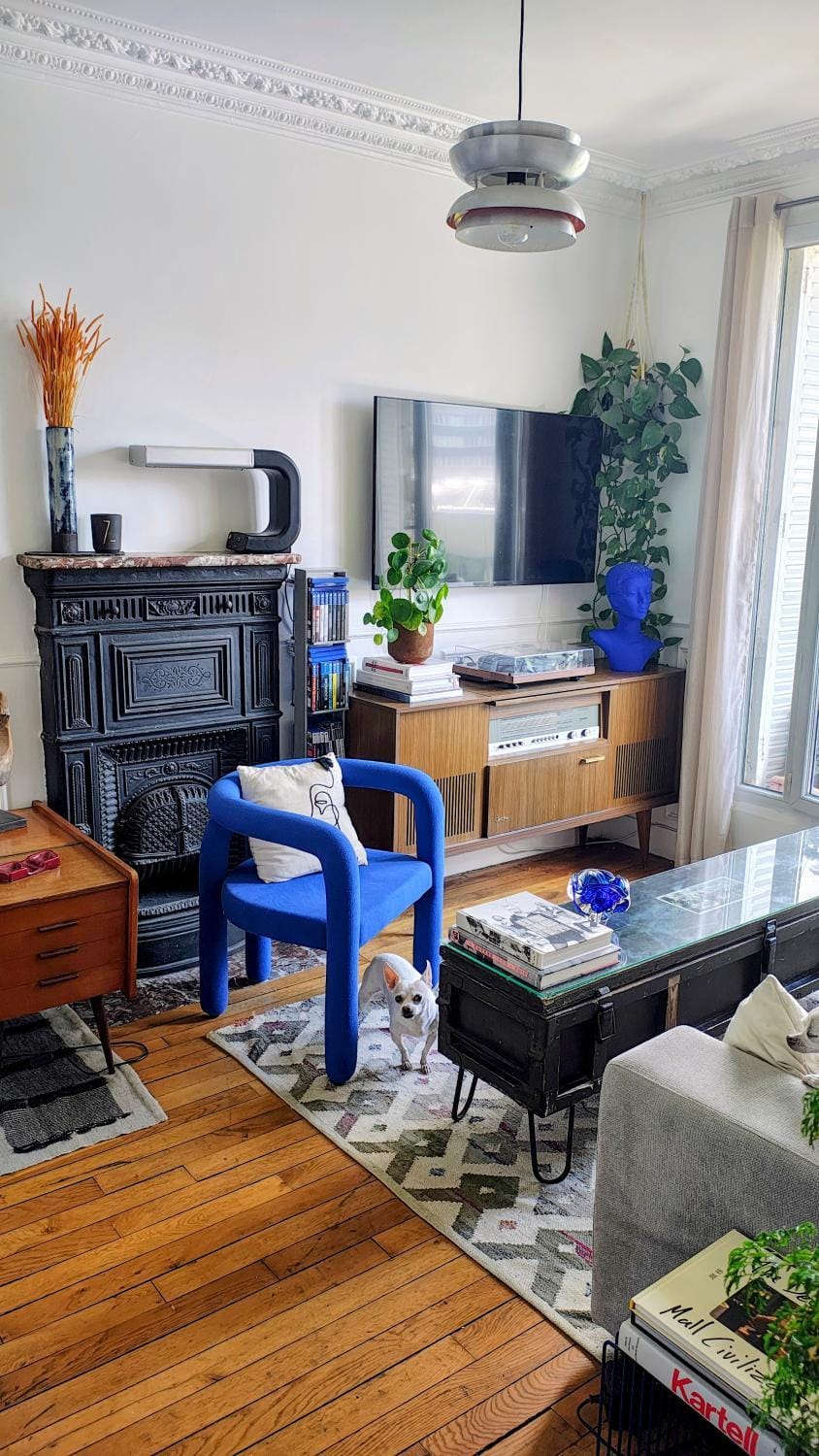 Sunny & stylish 2-bedroom in Viet-Namese district Apartment in Paris