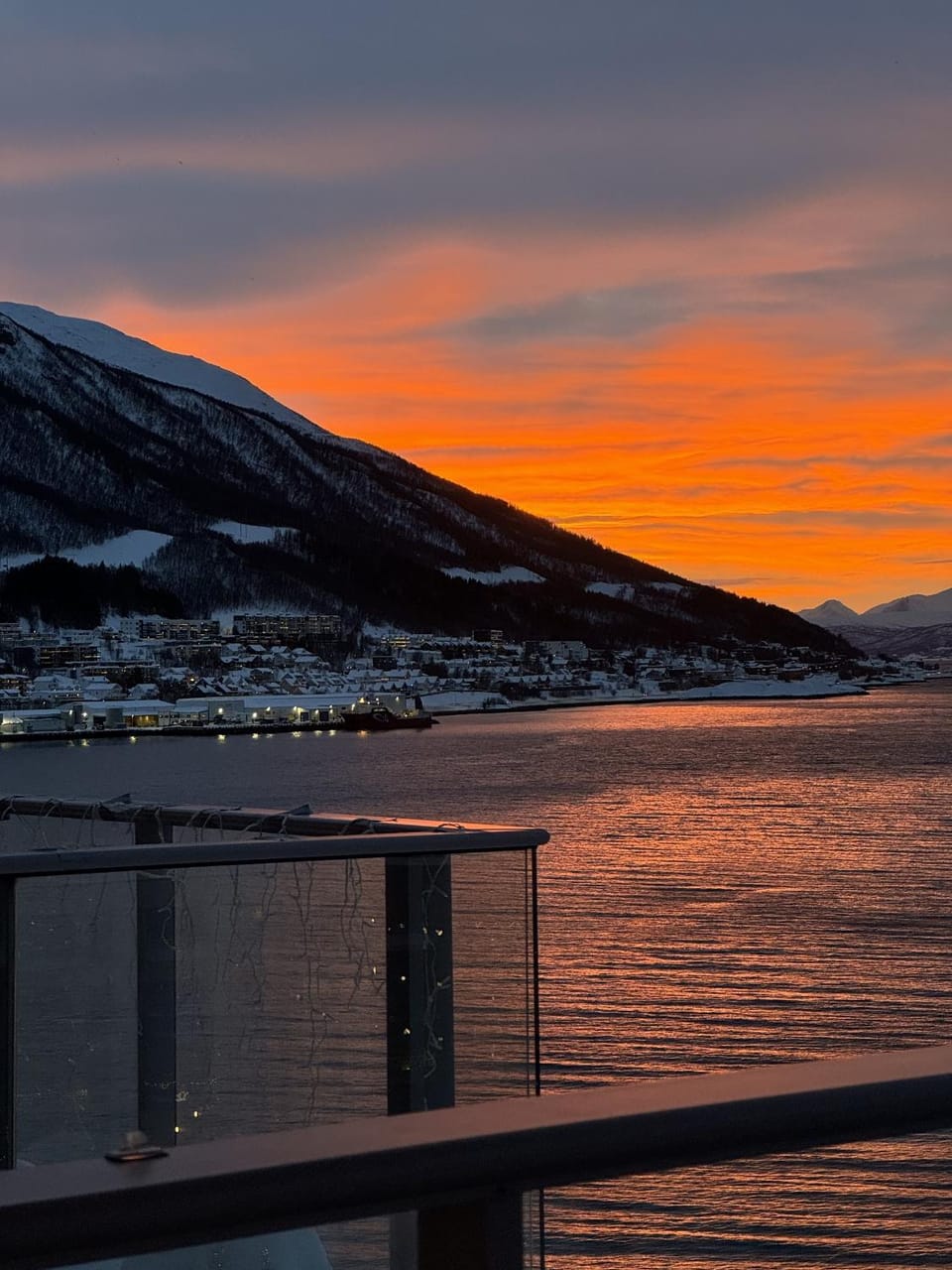 Top Floor Apartment I Sea View I Central Apartment in Tromso