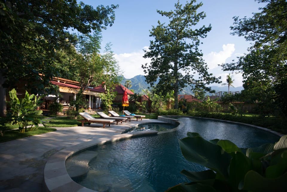 Natural landscape, Snorkeling, Hiking, Diving, Area and facilities, Swimming pool