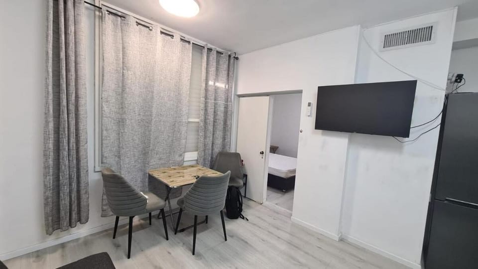 TV and multimedia, Dining area