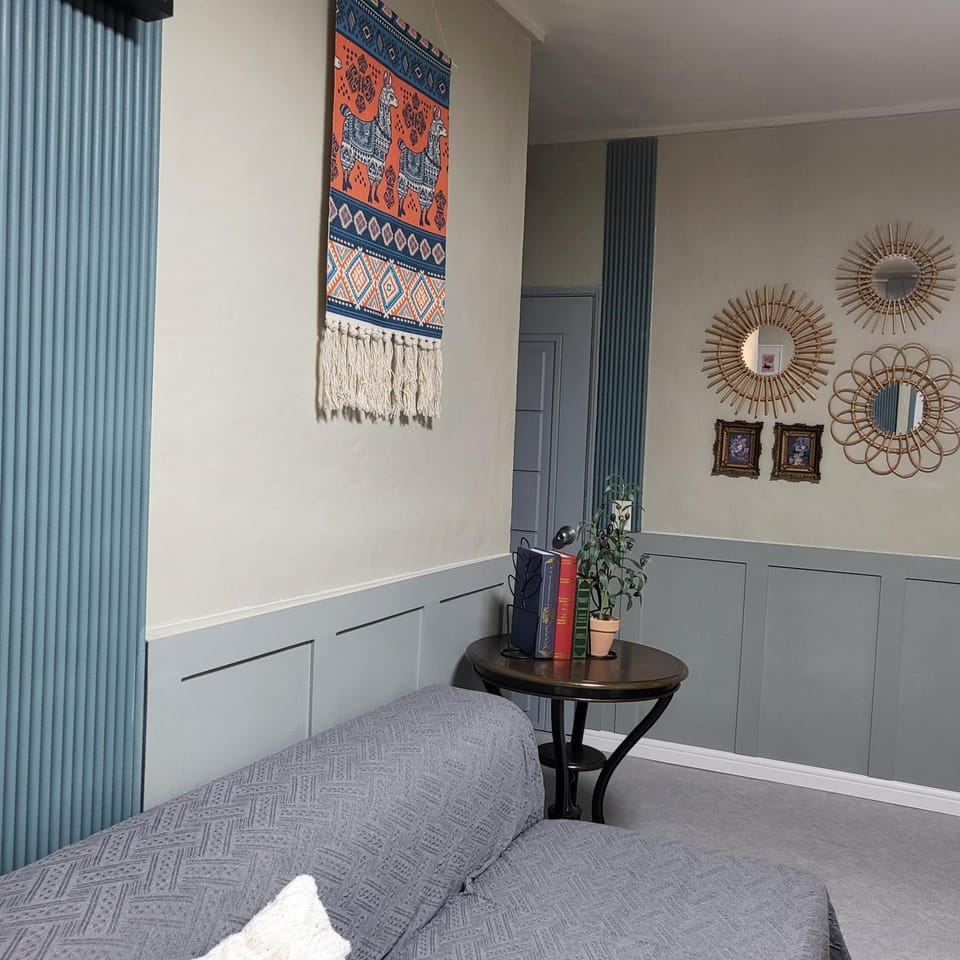 Living room, Internal: Not applicable to any particular room