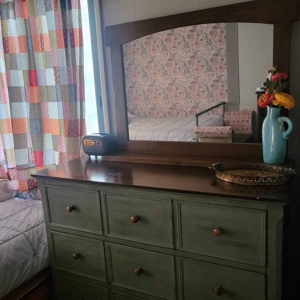 Bed, Bedroom