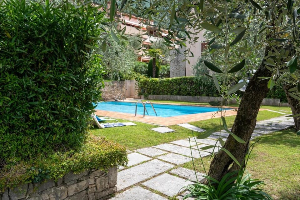 Garden, Pool view, Swimming pool