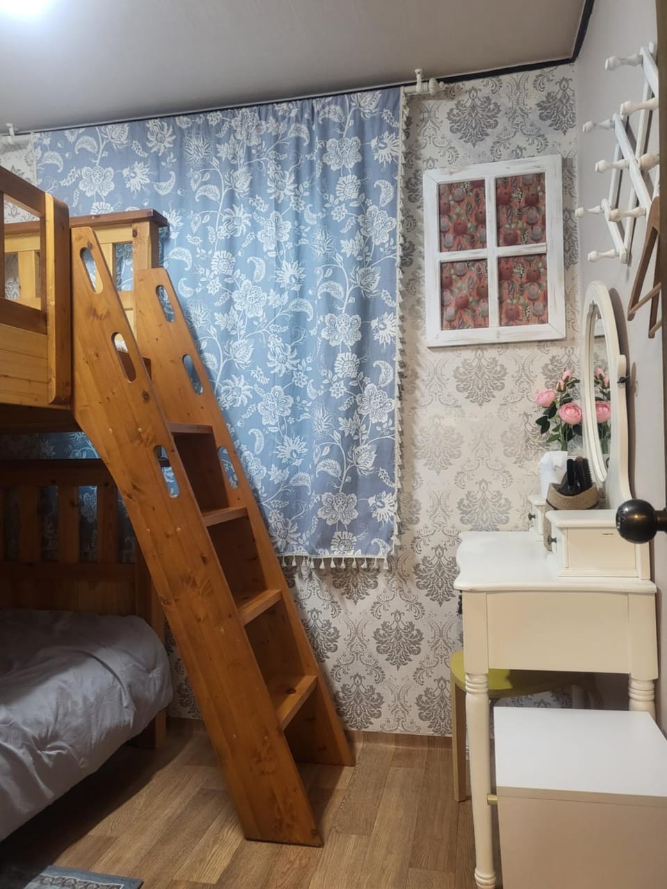 Gwangan Beach Cozy House Bed and Breakfast in Busan