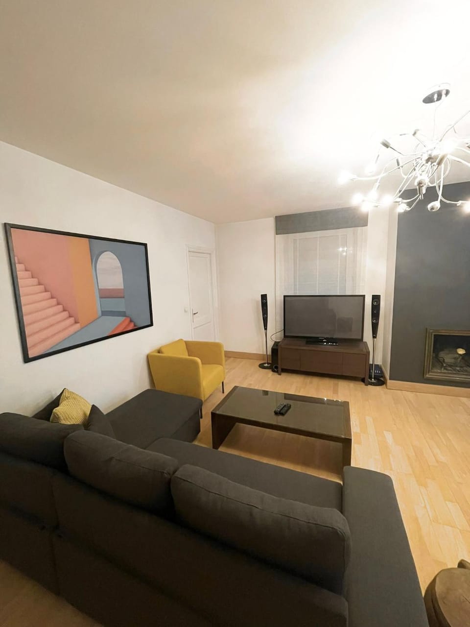 Bale 23 Magnifique Logement 6 Pers Parking Prive Apartment in Saint-Louis