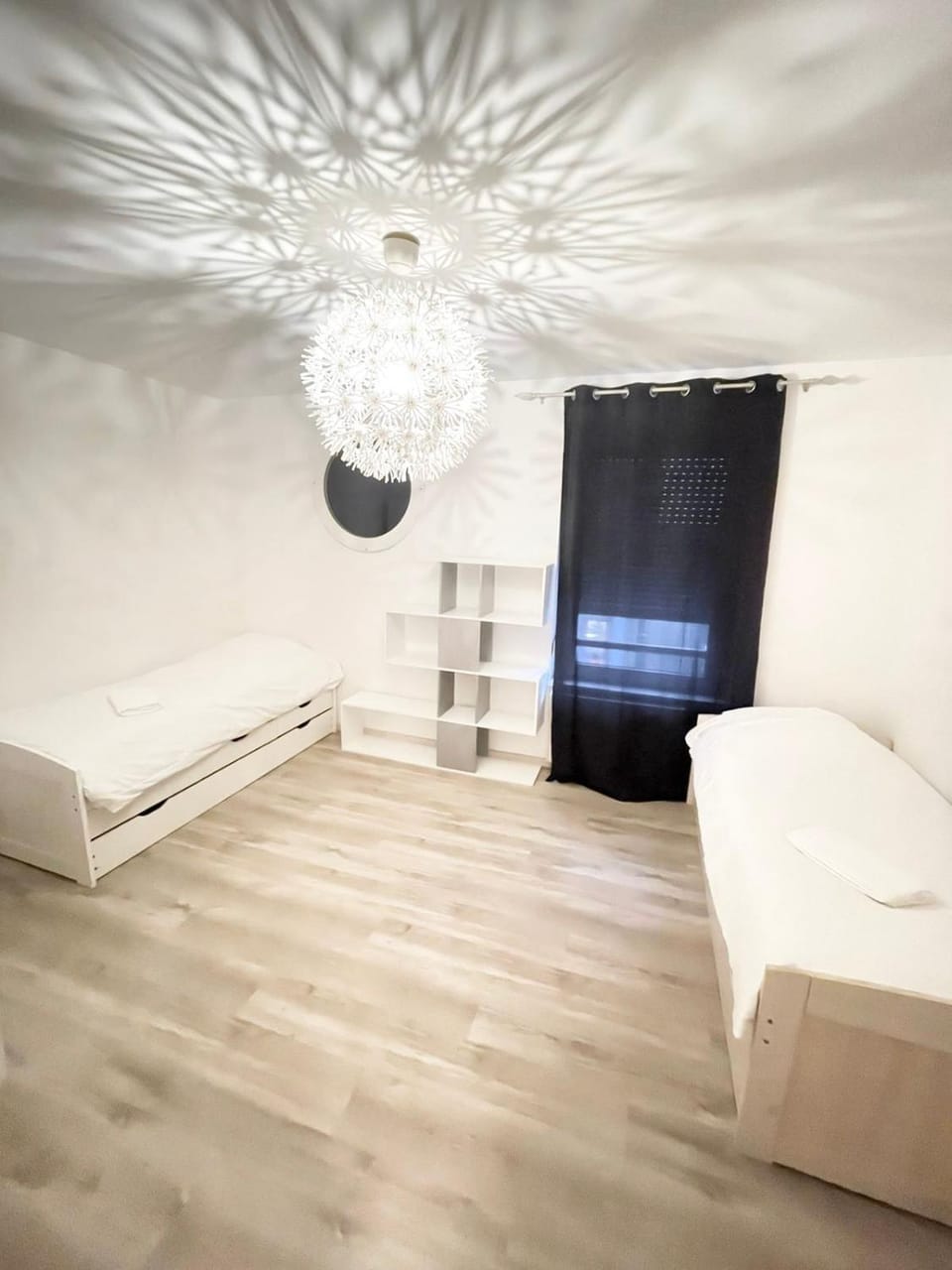 Bale 23 Magnifique Logement 6 Pers Parking Prive Apartment in Saint-Louis