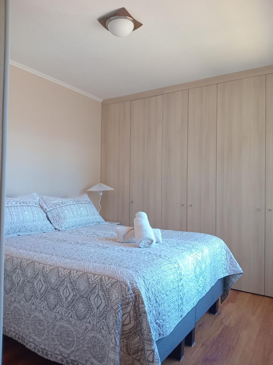 Dpto Nuevo, Full Equipado, 2D 1B, Céntrico, Mirador del Bio Bio, a minutos del Aeropuerto, Mall, Excelente Conectividad Apartment in Bio Bio, Chile