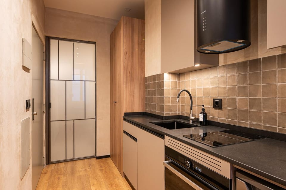 Kitchen or kitchenette, stove