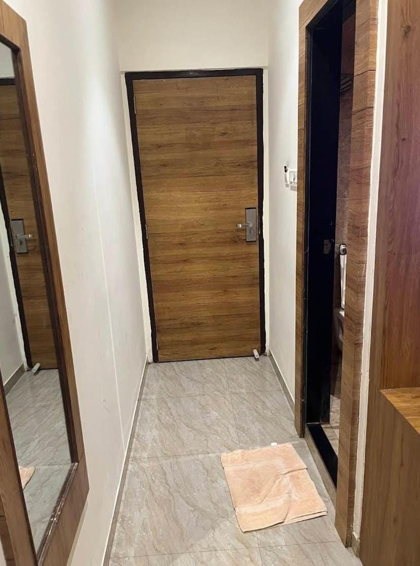 Airstays near Mumbai Airport T2 Hotel in Mumbai