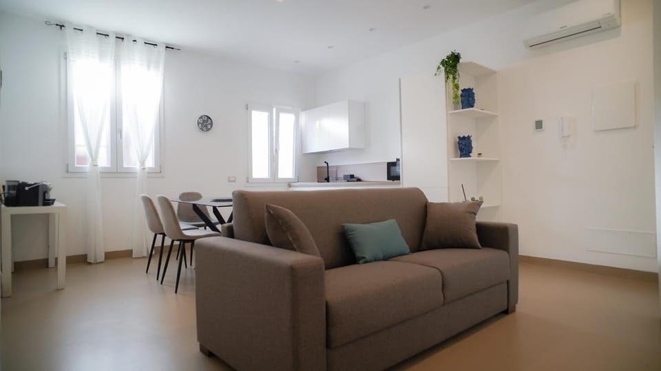 Marina Sea Apartments-Seaside Boutique House in Palermo