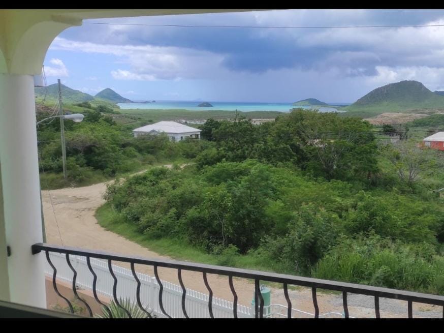 Zeus Estate Guest House 2 Apartment in Antigua and Barbuda