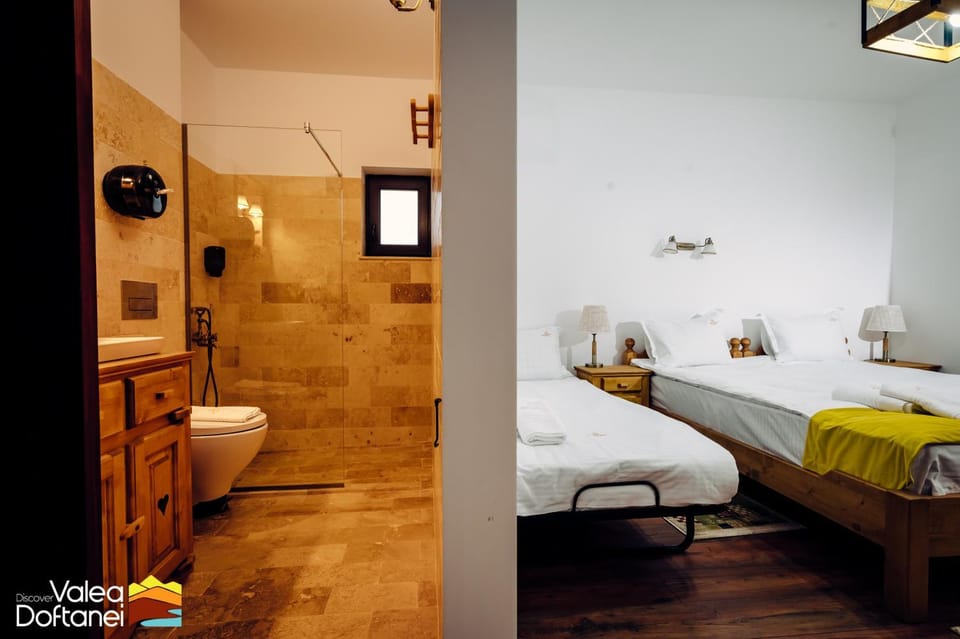 Mai cu Mot Doftana Luxury Chalets Villa in Prahova, Romania