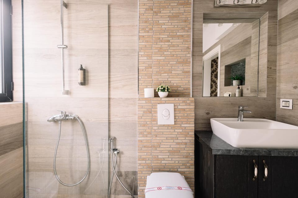 Shower, Bathroom, Bath, towels