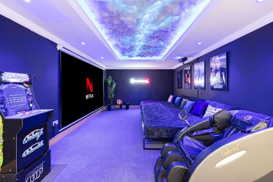 Activities, Evening entertainment