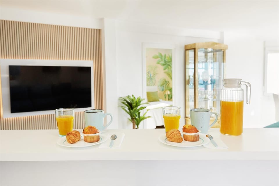 Living room, Lounge or bar
