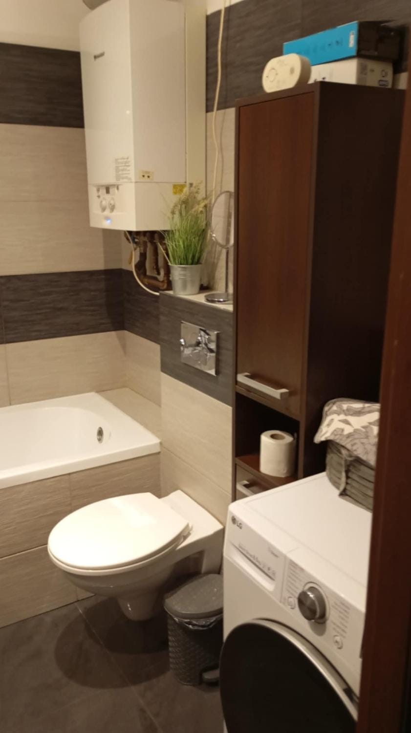Toilet, Bathroom