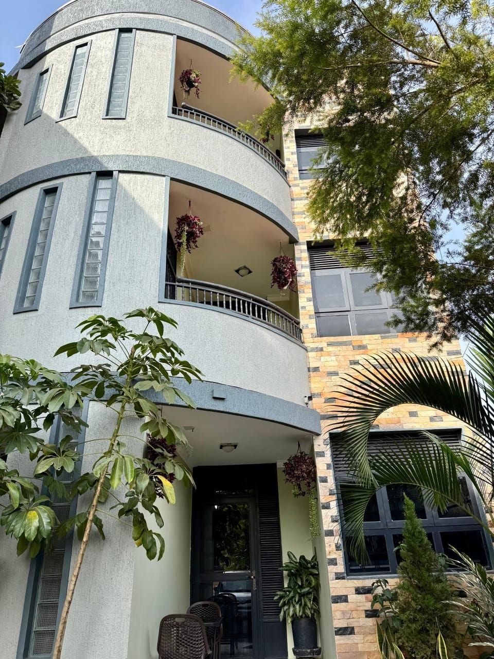 Supreme Apartments Bed and Breakfast in Kampala