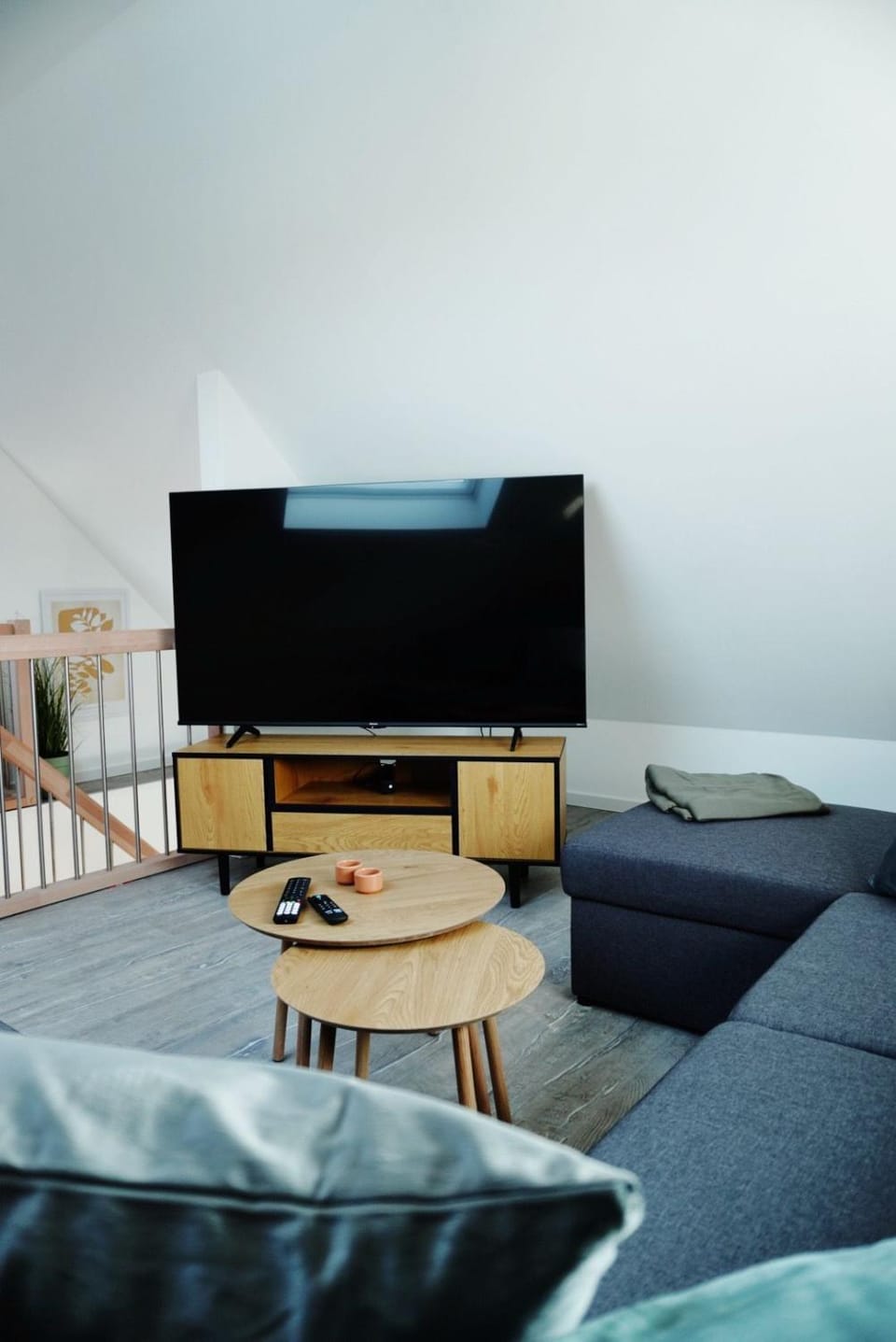 Ferienwohnung KÖÖK Küstentraum - Modern, Balkon, Strandnah, Maisonette Apartment in Neuharlingersiel