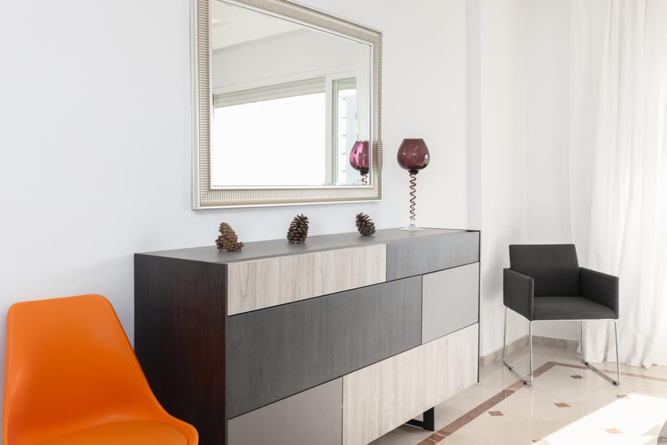 5A MTR - Marbella Temporary Rent Luminoso Apartamento Vista Mar Av del Mar Apartment in Marbella