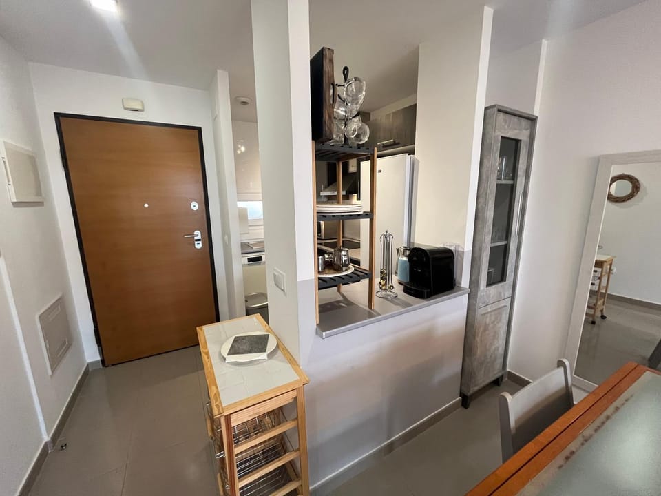 Kitchen or kitchenette, kitchen