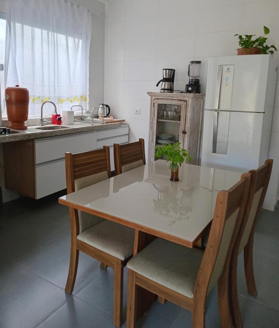 Apto Rio Tavares, 02 dormitórios Apartment in Florianopolis