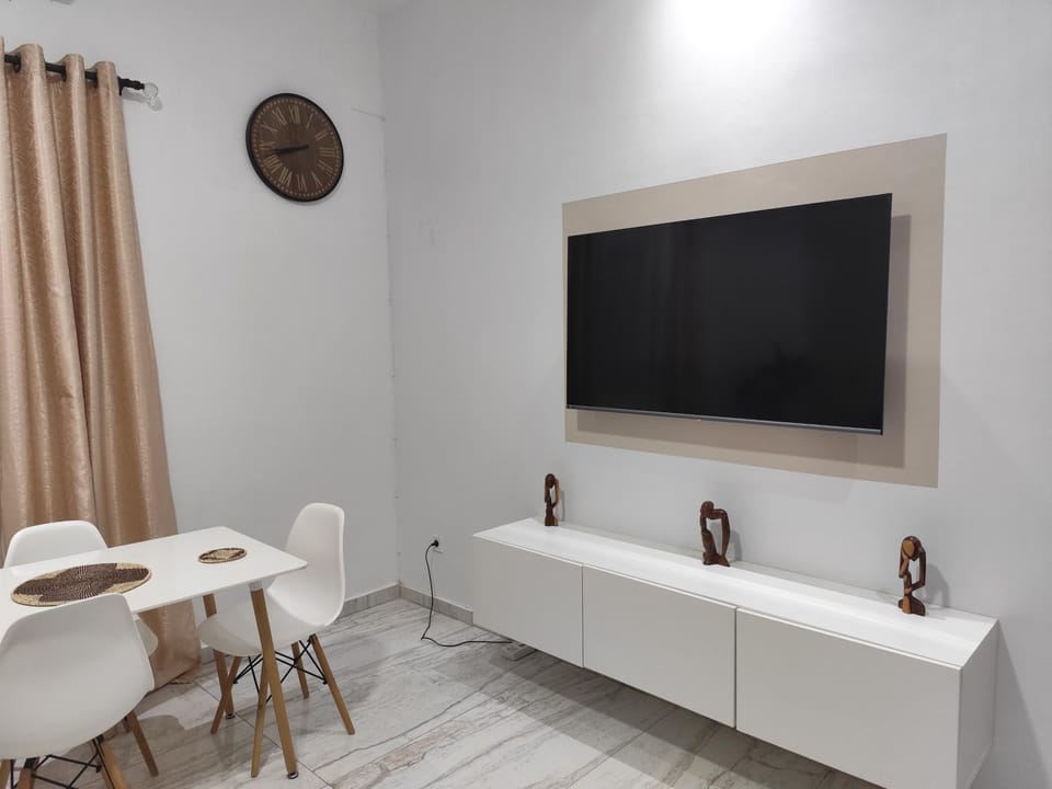 Modern African Apartment-Pool-Near Saly Beach Apartment in Saly