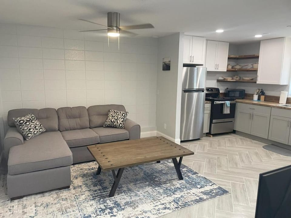 Warm Waters Escape Apartment in North Port