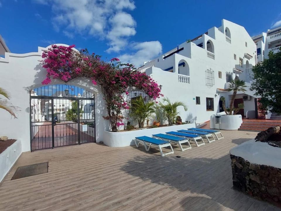 Best4Buck Apartment in Los Cristianos