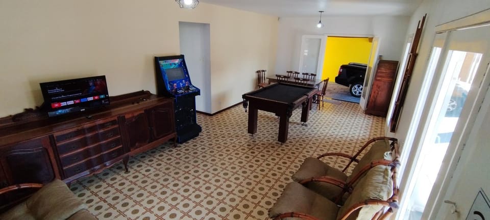 Beach House Heated pool Billiards Air conditioning House in Itanhaém