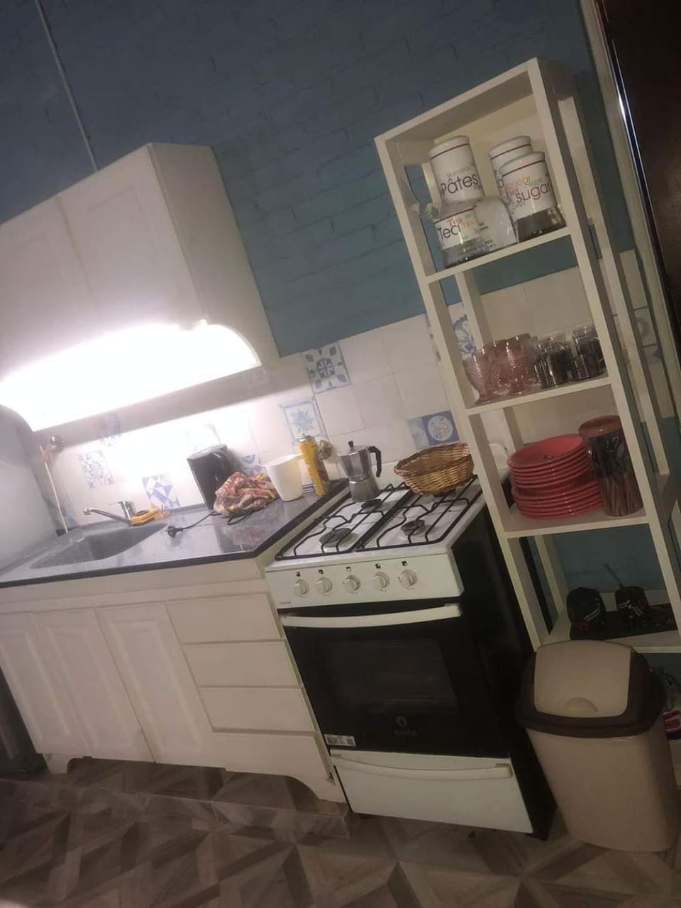 Kitchen or kitchenette