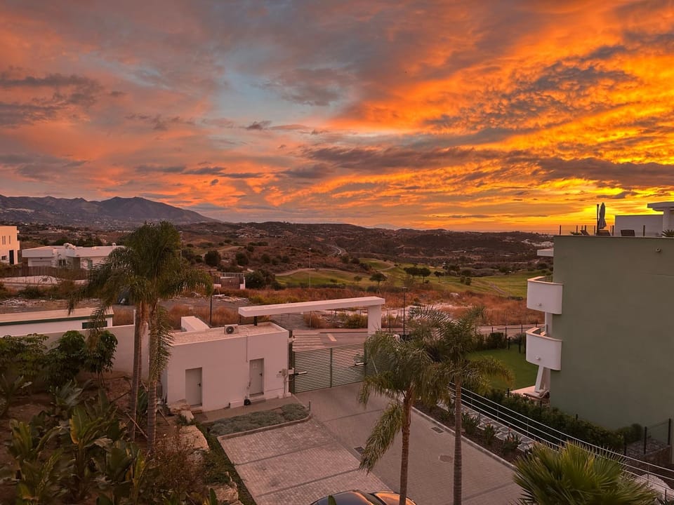 Nearby landmark, Natural landscape, Mountain view, Sunrise