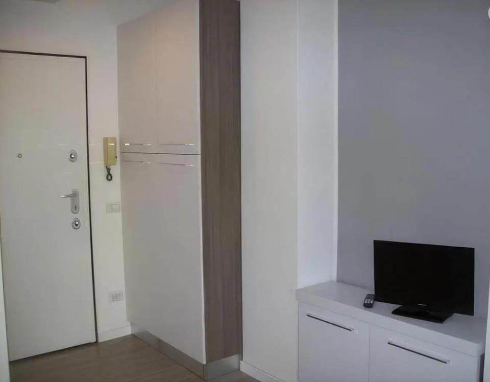Grazioso Monolocale in Via Calzecchi Milano Apartment in Milan