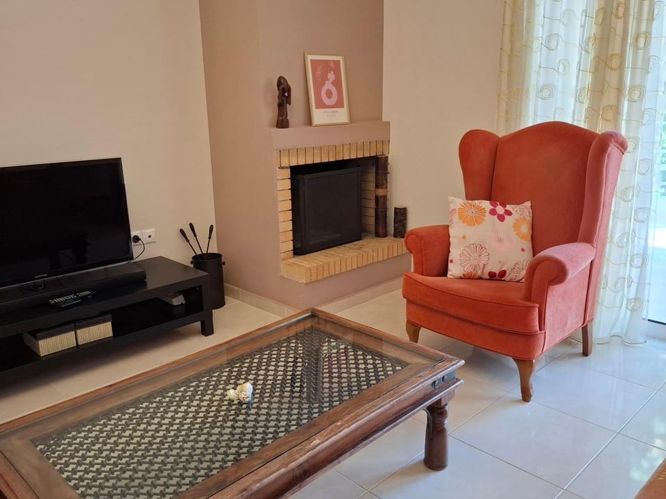 Living room, air conditioner
