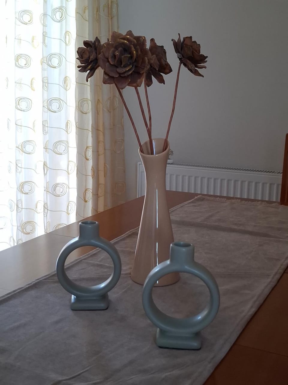 Dining area, Garden view, air conditioner