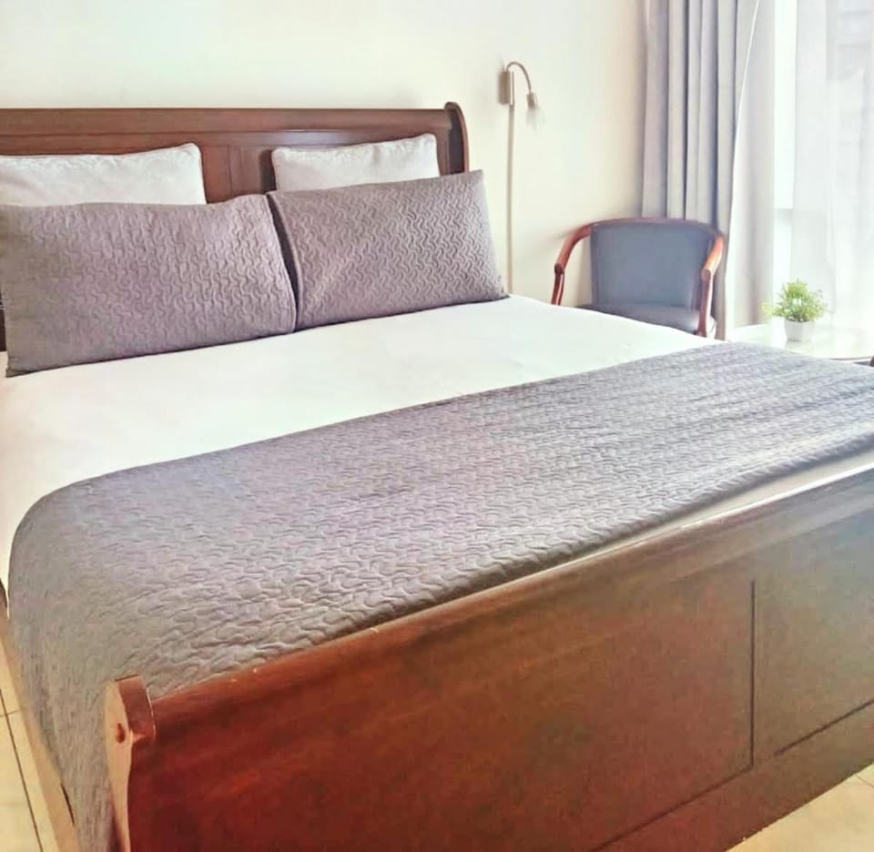 Durban Oceanic 82B Apartment in Durban
