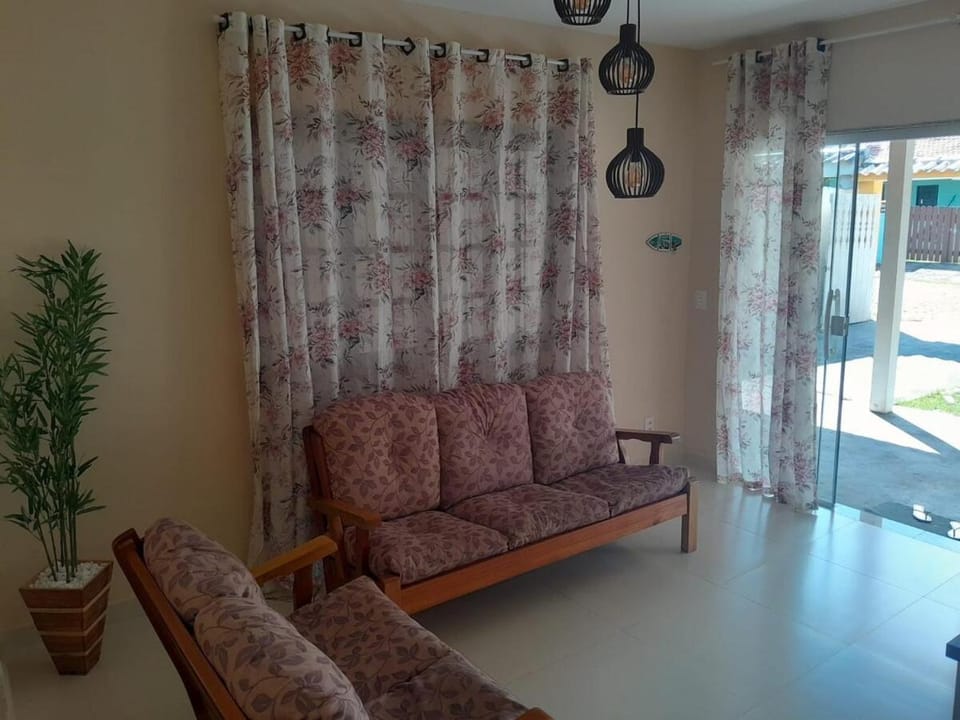 Casa Dunas do Peró com Piscina House in Cabo Frio
