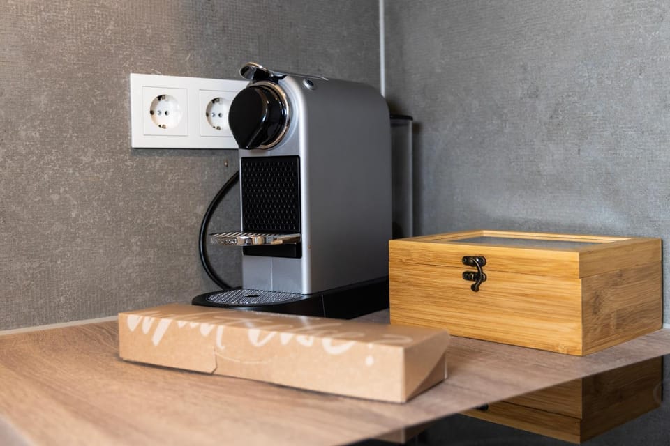 Coffee/tea facilities, Kitchen or kitchenette