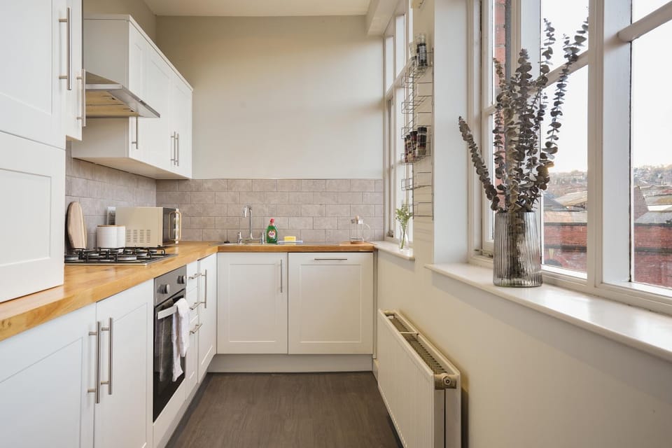 Kitchen or kitchenette, kitchen, kitchen