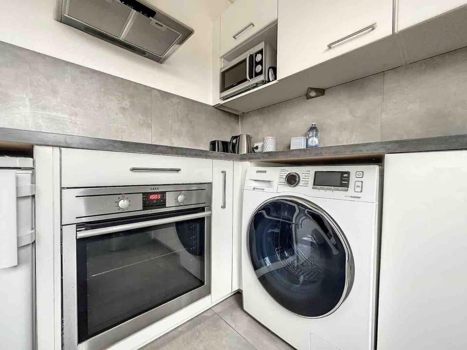 Super apartment Near Basel bale private parking Apartment in Saint-Louis