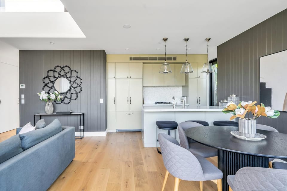 TV and multimedia, Living room, Dining area, kitchen