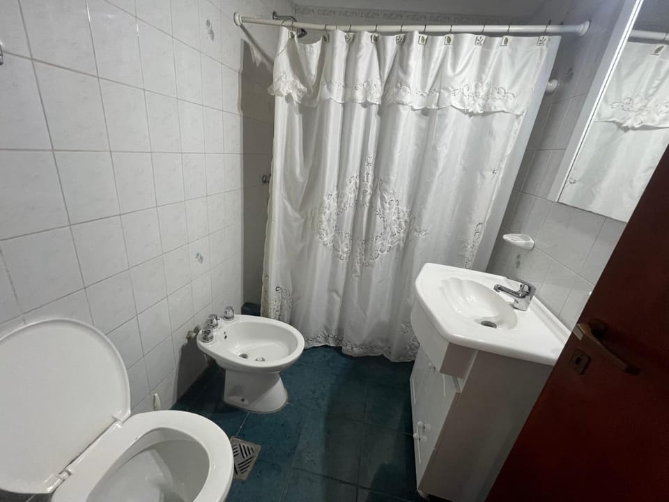 Shower, Toilet, Bathroom, bidet