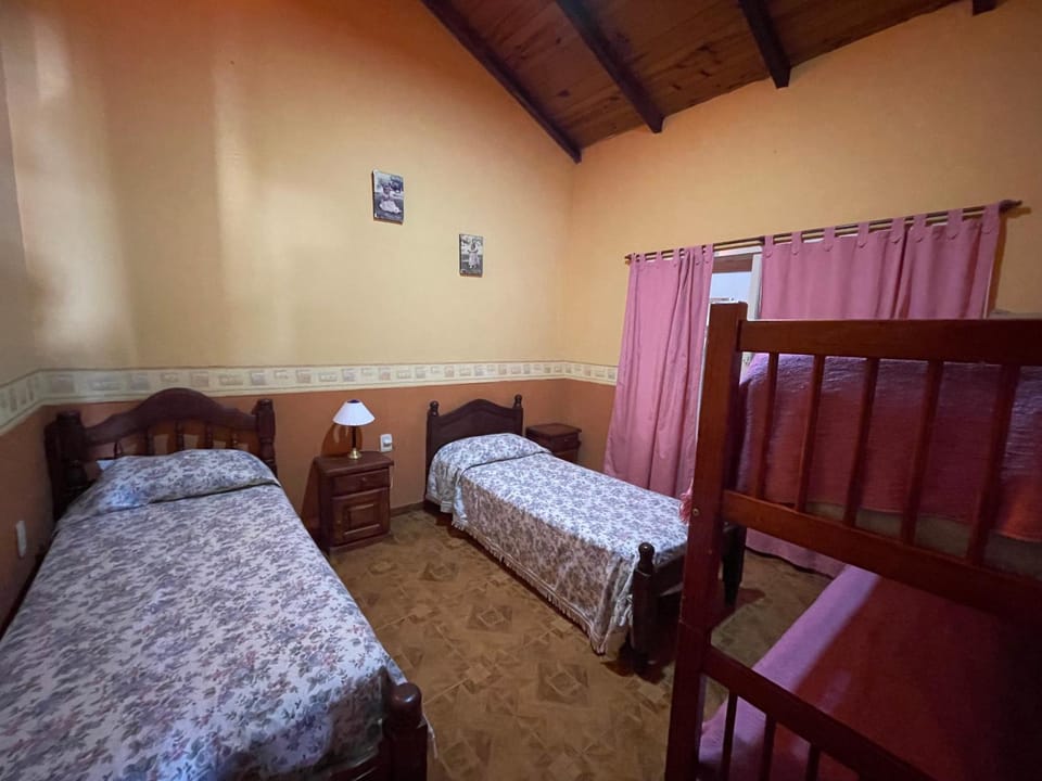 Bed, Photo of the whole room, Bedroom, bunk bed