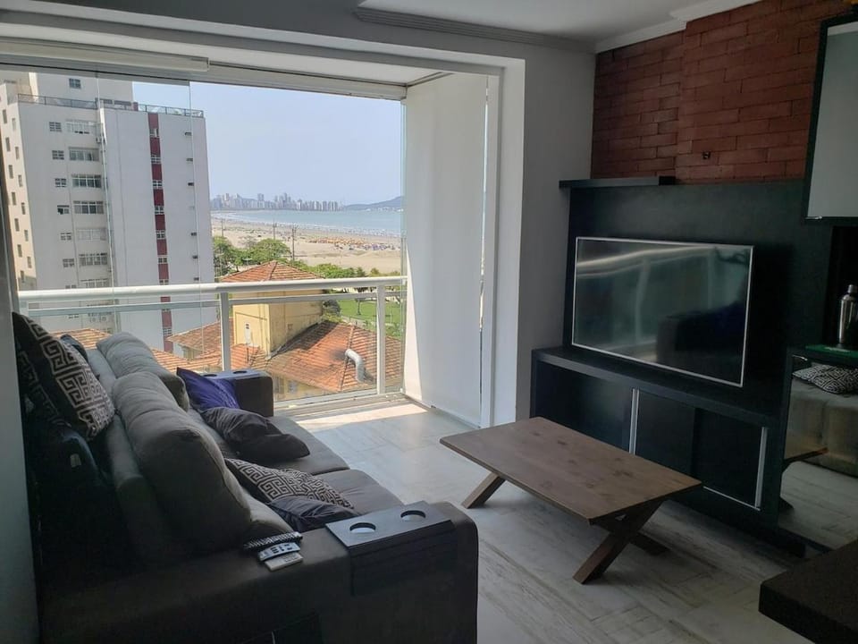 TV and multimedia, View (from property/room), Balcony/Terrace, Living room, Seating area