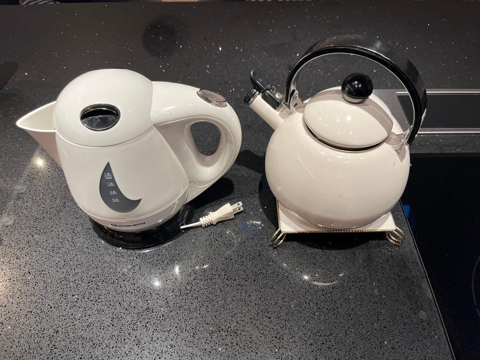 Coffee/tea facilities